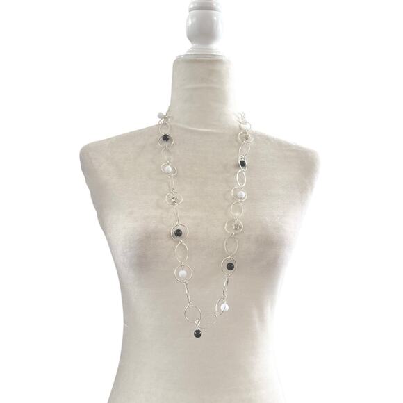 SO NWT Long Black and White Stars Necklace 34” - Picture 1 of 5